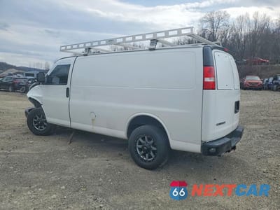 Drugie zdjęcie samochodu z przodu: 2019 CHEVROLET EXPRESS 2500 CARGO UTILITY / SERVICE VAN VIN:1GCWGAFGXH1137999 - miniatura