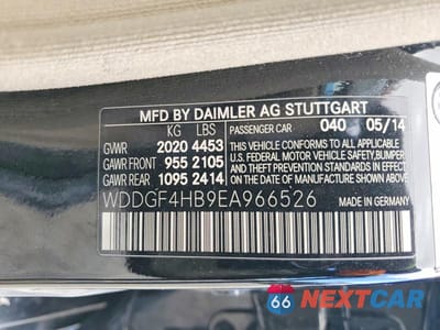 Zdjęcie 13 z 13 samochodu: 2014 MERCEDES-BENZ C 250 VIN:WDDGF4HB9EA966526 - miniatura