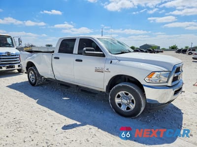 Czwarte zdjęcie samochodu z boku: 2018 DODGE 2500 CREW VIN:3C6UR5HL4JG418293 - miniatura