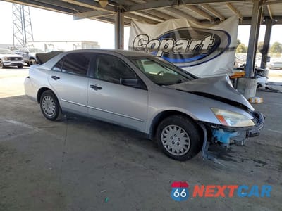 Czwarte zdjęcie samochodu z boku: 2006 HONDA ACCORD VALUE VIN:JHMCM56166C010844 - miniatura