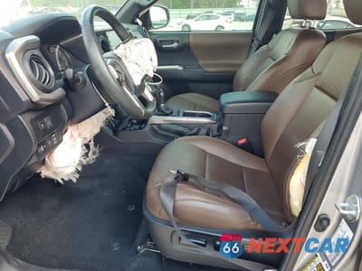 Zdjęcie 7 z 11 samochodu: 2021 TOYOTA TACOMA LIMITED VIN:3TMGZ5ANXMM443058 - miniatura