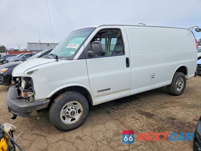 2004 GMC SAVANA G2500 1GTGG25V841114838 - główne zdjęcie licytacji z USA - miniatura
