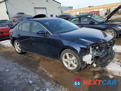 Czwarte zdjęcie samochodu z boku: 2025 MAZDA 3 SELECT SPORT VIN:JM1BPABM4S1788353 - miniatura