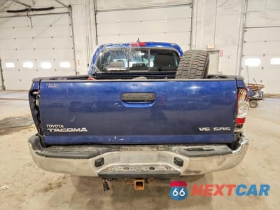 Zdjęcie 6 z 11 samochodu: 2015 TOYOTA TACOMA V6 VIN:3TMLU4EN0FM189946 - miniatura