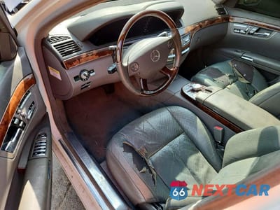 Zdjęcie 8 z 12 samochodu: 2007 MERCEDES-BENZ S 550 VIN:WDDNG71XX7A045852 - miniatura