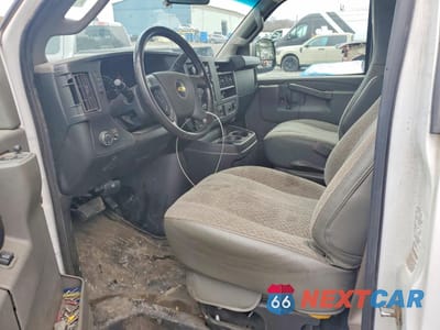 Zdjęcie 7 z 13 samochodu: 2021 CHEVROLET EXPRESS G3500 BOX TRUCK VIN:1GB0GRFP3M1193625 - miniatura