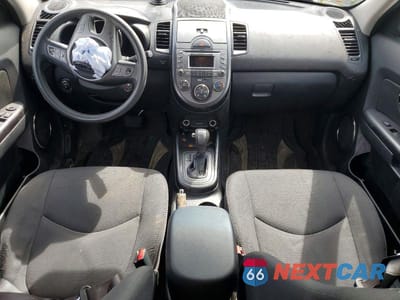 Zdjęcie 8 z 11 samochodu: 2011 KIA SOUL + VIN:KNDJT2A26B7221989 - miniatura