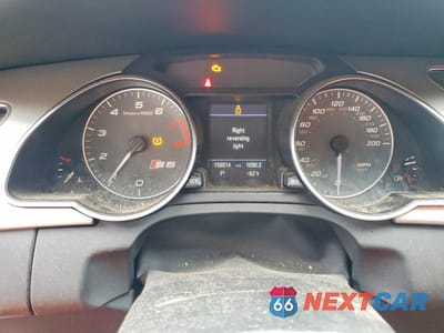 Zdjęcie 9 z 12 samochodu: 2009 AUDI S5 VIN:WAURV78T99A035365 - miniatura