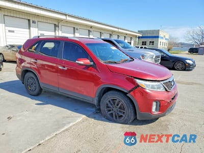 Czwarte zdjęcie samochodu z boku: 2014 KIA SORENTO LX VIN:5XYKT4A67EG463765 - miniatura
