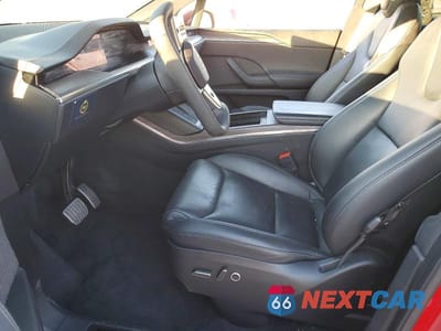 Zdjęcie 7 z 14 samochodu: 2023 TESLA MODEL X VIN:7SAXCAE52PF378125 - miniatura