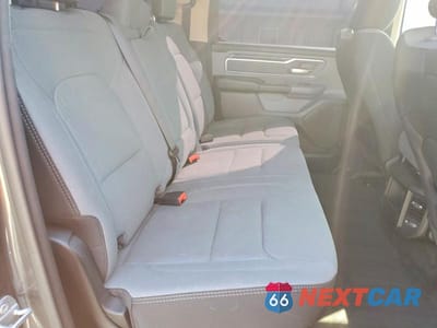 Zdjęcie 10 z 12 samochodu: 2020 RAM 1500 BIG HORN VIN:1C6RREFT9LN360121 - miniatura