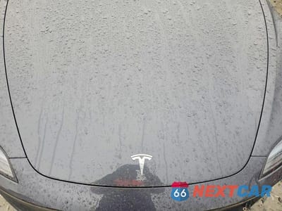 Zdjęcie 11 z 12 samochodu: 2024 TESLA MODEL 3 VIN:5YJ3E1EB7RF732882 - miniatura