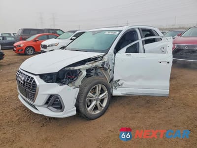 2020 AUDI Q3 WA1EECF36L1081220 - główne zdjęcie licytacji z USA - miniatura