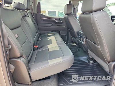 Zdjęcie 10 z 12 samochodu: 2025 GMC SIERRA C1500 SLT VIN:3GTPHDED9SG277545 - miniatura
