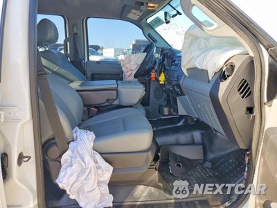 Piąte zdjęcie samochodu w środku: 2015 FORD F350 SUPER DUTY FLATBED TRUCK VIN:1FD8W3HT7FEA89770 - miniatura