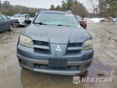 Piąte zdjęcie samochodu w środku: 2004 MITSUBISHI OUTLANDER LS VIN:JA4LZ31F04U001990 - miniatura