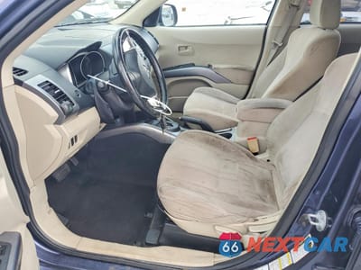 Zdjęcie 7 z 13 samochodu: 2007 MITSUBISHI OUTLANDER ES VIN:JA4MS31X67Z011819 - miniatura