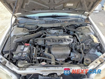 Zdjęcie 11 z 13 samochodu: 2002 HONDA ACCORD LX VIN:3HGCG66522G701797 - miniatura