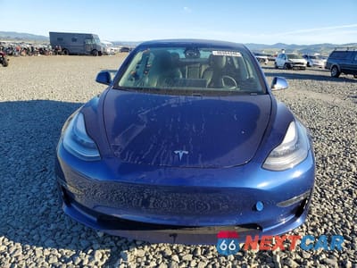 Piąte zdjęcie samochodu w środku: 2021 TESLA MODEL 3 VIN:5YJ3E1EB5MF848896 - miniatura