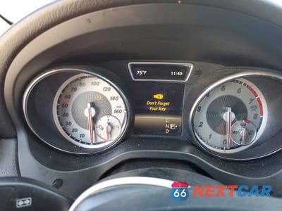 Zdjęcie 9 z 11 samochodu: 2016 MERCEDES-BENZ CLA 250 VIN:WDDSJ4EB4GN317564 - miniatura