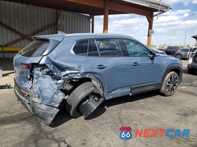 Trzecie zdjęcie samochodu z tyłu: 2025 MAZDA CX-50 PREMIUM PLUS VIN:7MMVAAEW4SN129094 - miniatura