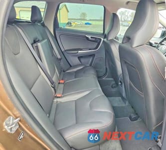 Zdjęcie 10 z 12 samochodu: 2017 VOLVO XC60 T5 DYNAMIC VIN:YV440MRRXH2140337 - miniatura