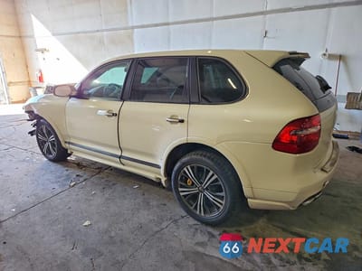 Drugie zdjęcie samochodu z przodu: 2009 PORSCHE CAYENNE GTS VIN:WP1AD29P49LA67103 - miniatura