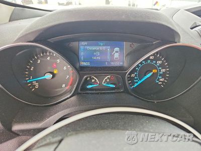 Zdjęcie 9 z 13 samochodu: 2014 FORD ESCAPE S VIN:1FMCU0F70EUC36004 - miniatura