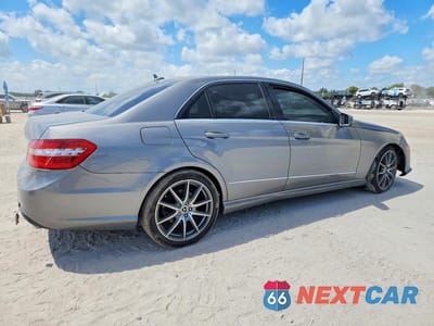 Trzecie zdjęcie samochodu z tyłu: 2010 MERCEDES-BENZ E 350 VIN:WDDHF5GB6AA045662 - miniatura