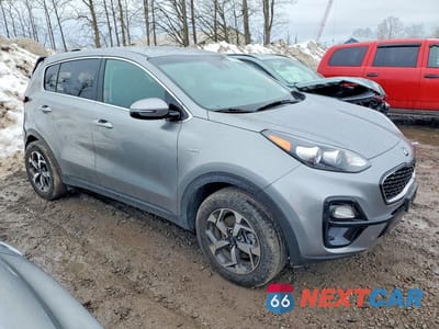 Czwarte zdjęcie samochodu z boku: 2020 KIA SPORTAGE LX VIN:KNDPMCAC2L7759967 - miniatura