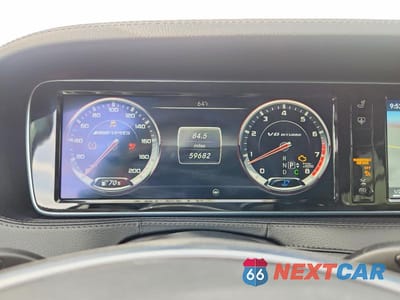 Zdjęcie 9 z 13 samochodu: 2014 MERCEDES-BENZ S 63 AMG VIN:WDDUG7JB1EA027592 - miniatura