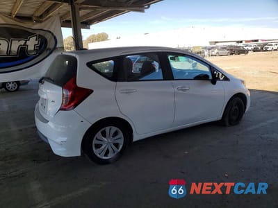 Trzecie zdjęcie samochodu z tyłu: 2017 NISSAN VERSA NOTE SV VIN:3N1CE2CP5HL373717 - miniatura