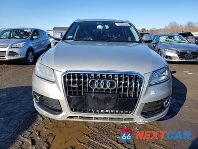 Piąte zdjęcie samochodu w środku: 2014 AUDI Q5 PREMIUM PLUS VIN:WA1LFAFP2EA076417 - miniatura