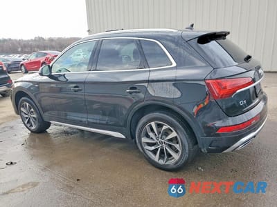 Drugie zdjęcie samochodu z przodu: 2024 AUDI Q5 PREMIUM 45 VIN:WA1GAAFY3R2091274 - miniatura
