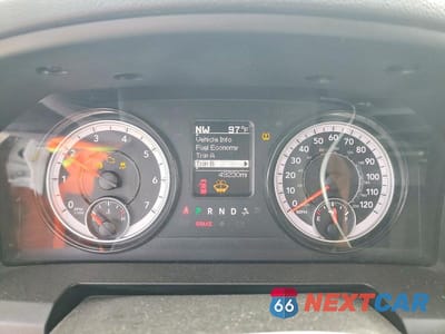 Zdjęcie 9 z 12 samochodu: 2024 DODGE RAM 1500 VIN:1C6RR6FG8RS152685 - miniatura