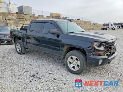 Czwarte zdjęcie samochodu z boku: 2016 CHEVROLET SILVERADO K1500 LT VIN:3GCUKREC3GG213128 - miniatura