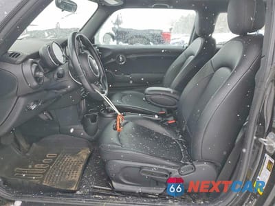 Zdjęcie 7 z 12 samochodu: 2017 MINI COOPER VIN:WMWXP5C32H3C64926 - miniatura