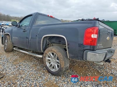 Drugie zdjęcie samochodu z przodu: 2011 CHEVROLET SILVERADO C1500 VIN:1GCNCPE0XBZ257843 - miniatura