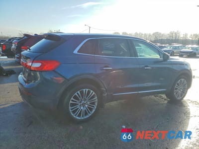 Trzecie zdjęcie samochodu z tyłu: 2016 LINCOLN MKX RESERVE VIN:2LMTJ8LR9GBL29825 - miniatura