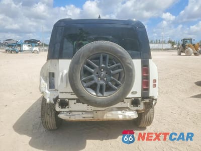 Zdjęcie 6 z 13 samochodu: 2023 LAND ROVER DEFENDER 110 X-DYNAMIC SE VIN:SALE27EU9P2121055 - miniatura