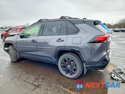 Drugie zdjęcie samochodu z przodu: 2022 TOYOTA RAV4 HYBRID XSE VIN:JTME6RFV1NJ022912 - miniatura