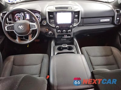 Zdjęcie 8 z 12 samochodu: 2024 RAM 1500 BIG HORN VIN:1C6RREFT5RN100730 - miniatura