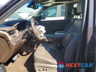 Zdjęcie 7 z 13 samochodu: 2017 GMC YUKON XL DENALI VIN:1GKS2HKJ6HR263080 - miniatura