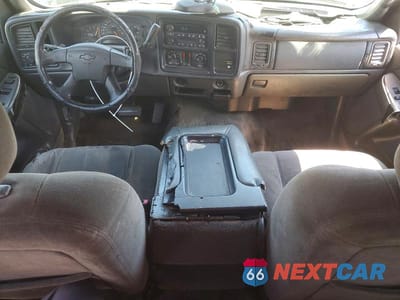 Zdjęcie 8 z 11 samochodu: 2004 CHEVROLET SILVERADO C1500 VIN:1GCEC19V84Z165295 - miniatura