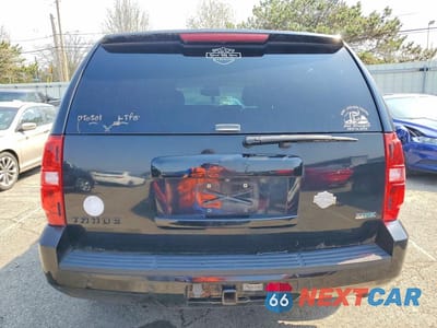 Zdjęcie 6 z 12 samochodu: 2011 CHEVROLET TAHOE K1500 LT VIN:1GNSKBE06BR186723 - miniatura