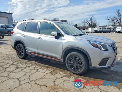 Czwarte zdjęcie samochodu z boku: 2023 SUBARU FORESTER SPORT VIN:JF2SKAGC1PH501694 - miniatura