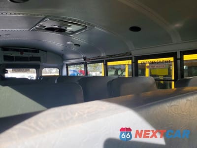 Zdjęcie 6 z 10 samochodu: 2012 CHEVROLET EXPRESS G3500 VIN:1GB3G3BG3C1175687 - miniatura