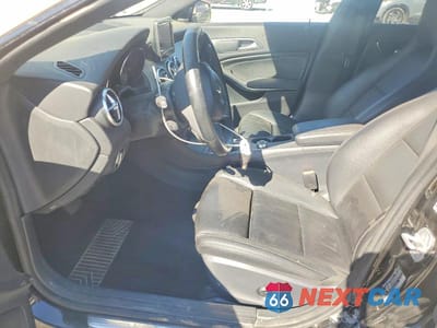 Zdjęcie 7 z 12 samochodu: 2016 MERCEDES-BENZ CLA 250 VIN:WDDSJ4EBXGN369359 - miniatura