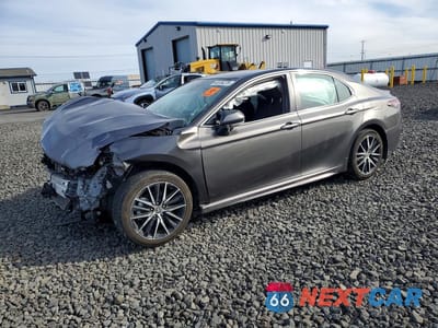 2024 TOYOTA CAMRY SE 4T1G11BK5RU113167 - główne zdjęcie licytacji z USA - miniatura