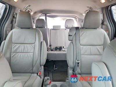 Zdjęcie 10 z 13 samochodu: 2016 TOYOTA SIENNA XLE PREMIUM 8-PASSENGER VIN:5TDYK3DC2GS702069 - miniatura